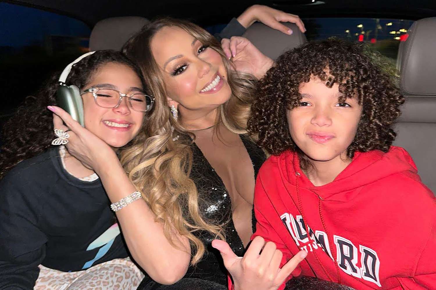 Mariah Carey’s Twins Monroe and Moroccan Present